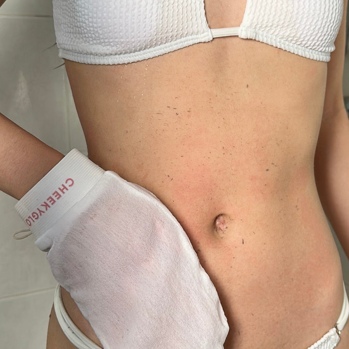 CheekyGlo Sensitive Exfoliating Glove